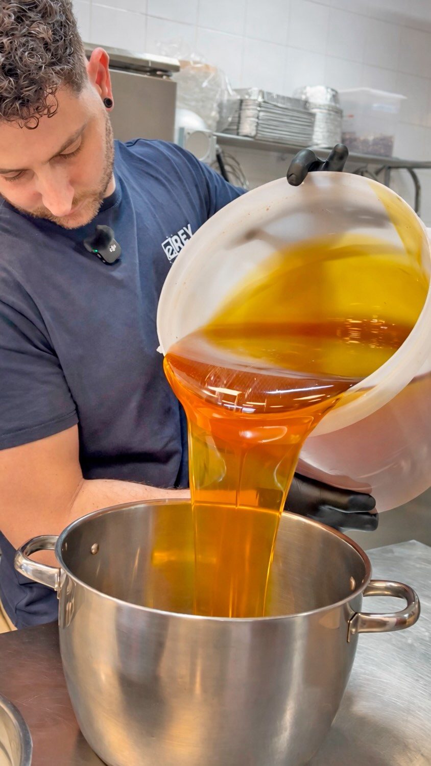 Instagram post from elreygales. This post is in position 1.