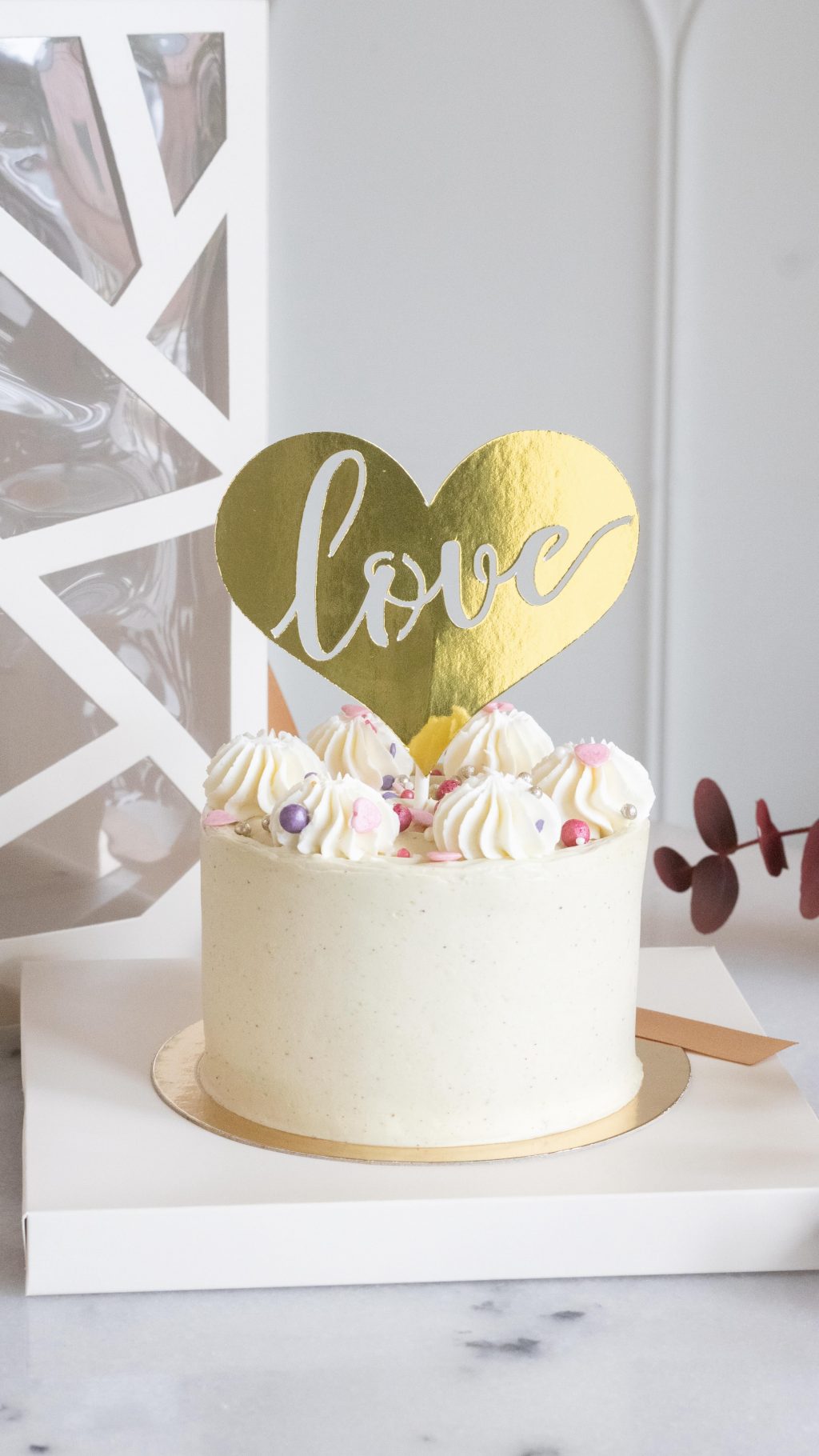 Instagram post from elreygales. This post is in position 4.