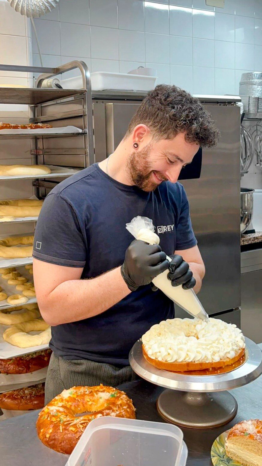 Instagram post from elreygales. This post is in position 4.